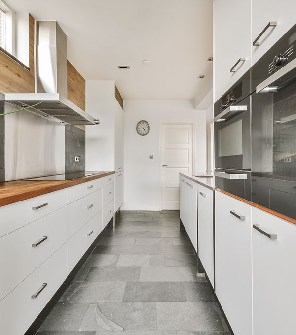 Modern Parallel Modular Kitchen Design With Smart Storage Cabinets